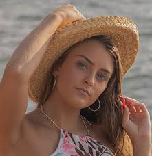 Cape town's natural beauty and lighting