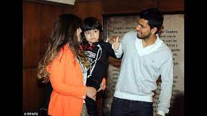 Agüero's philandering ways were cited as the reason behind the couple's divorce in 2012. Sergio Aguero And His Wife Giannina Maradona And His Son Youtube