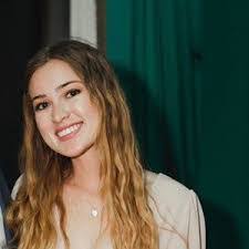 Maggie Sears's Instagram, Twitter & Facebook