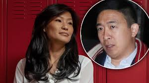 Born evelyn lu on october 31, 1981. Andrew Yang S Wife Evelyn Claims Gynecologist Molested Her
