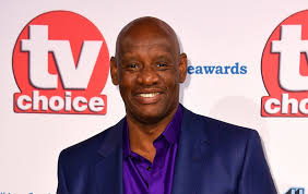Mark labbett, anne hegerty and shaun wallace travel around america in the chaser's road trip: The Chase Star Shaun Wallace Recalls Being Stopped By Police The Irish News