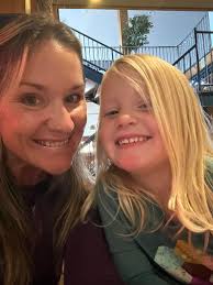 Alicia Seaman's Instagram, Twitter & Facebook