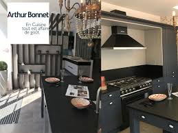 Maybe you would like to learn more about one of these? Univers Habitat Marche Cuisine Arthur Bonnet Continue Le Deploiement De Son Nouveau Concept De Magasin