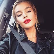 Katina Katsaros's Instagram, Twitter & Facebook