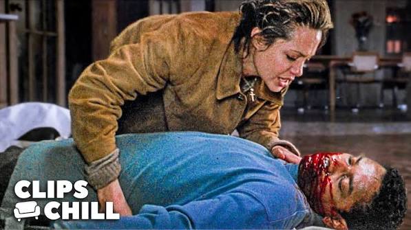 He Couldn’t Move But Still Fought Back | The Bone Collector (Angelina  Jolie, Denzel Washington)