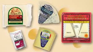 Other than that, the consumption of cheddar is also known to help heal wound faster and maintain blood pressure. Is There A Difference Between White And Yellow Cheddar Cheese