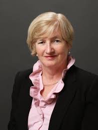 Noreen Collins's Instagram, Twitter & Facebook