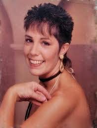 Denise Rowland's Instagram, Twitter & Facebook