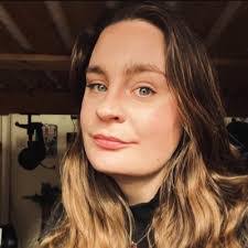 Tamara Epps's Instagram, Twitter & Facebook