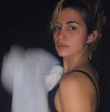 In 2020, she made waves when she was cast in the film 'monster hunter', a feature film based on the game series of the same name. Nanda Costa Videos Facebook