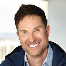 Mike Proulx's Instagram, Twitter & Facebook