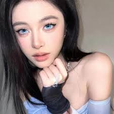 Сині контактні лінзи Mill Creek 2pcs із класом Iris Bright 14,2 мм Косплей  Аніме Очі Люмінесцентне тіло Літньо-блакитні Контактні лінзи щорічного  використання