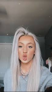 Abria Roberts (abriaroberts02)