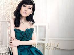 Vivian Chow Darizi Magazine Green Dress Vivian Chow Chow