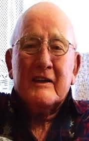 Glen Gee's Instagram, Twitter & Facebook