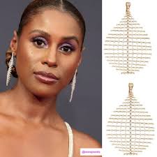 Bowen Yang's Tiffany & Co. brooch at 2021 Emmy awards Archives