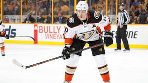 Corey perry was born on may 16, 1985 in peterborough, ontario, canada. Perry Out Week To Week For Ducks