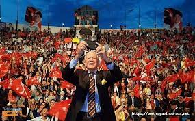 Birgun dersin ortalarinda kapi acildi bizim fisek(ugur dundar)la at zeki kapiya dikildiler. Ugur Dundar In Ev Basip Adam Dovme Goruntuleri Gundem Oldu