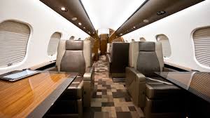 It perfectly balances comfort, speed, and range, making it an ideal aircraft for owners and businesses. Bombardier Globalexpress 6000 Flugzeugverkauf Flugzeugkauf Bas Gmbh