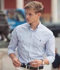 Pin By Ricky Mercado On Gentle Man Cute Blonde Guys Preppy Boys Cute Blonde Boys