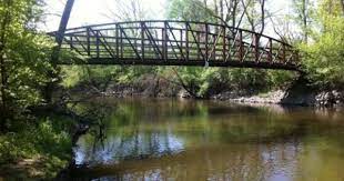 Des Plaines River Trail Old School To Lake Cook County Line We Can Go Hiking And Cycling Again Its A Gorgeous Ar Hiking Near Chicago River Trail Lake County