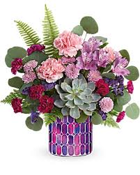 In times of illnesses, residents of las cruces are served by the memorial medical center. Teleflora S Bedazzling Beauty Bouquet In Las Cruces Nm Flowerama