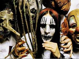 Slipknot is an american heavy metal band formed in des moines, iowa in 1995 by percussionist shawn crahan, drummer joey jordison and bassist paul gray. Slipknot Hintergrundbilder Slipknot Frei Fotos