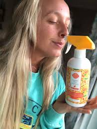 Our non toxic high-performance laundry and cleaning products are infused  with fresh Scentsy fragrance for a beautiful finish.