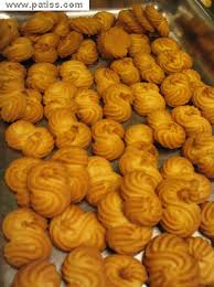 09 Gif 307 410 Biscuits Desserts With Biscuits Biscuit Cupcakes