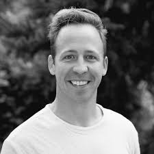 Andrew Devaney's Instagram, Twitter & Facebook