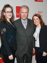 Since mercer's lawsuit was announced three years ago, she has been variously called a hero for women's rights and a travesty. Breitbart News Funder Robert Mercer Has Westchester Roots
