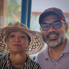 Started the year with fiction and about to end it with fiction. I heard  that Netflix had picked up the right for the Marcus Kliewer's first novel  to be one of their