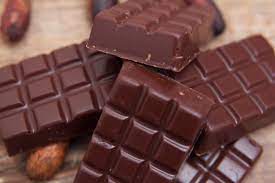 Next, turn the heat off and mix in ½ teaspoon (2 g) of vanilla extract. Fine Commercial Chocolate Do You Know The Difference Perfect Daily Grind