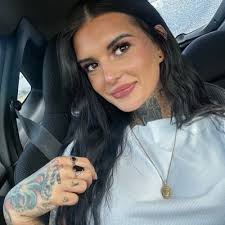 Halie Stevenson (@haliemadisen)