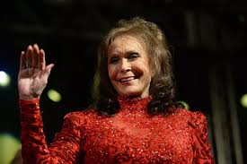 Loretta Lynn's Last Performance of "Don't Come Home a-Drinkin'"