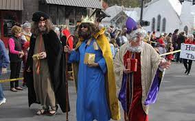Highlands Christmas Parade 2022 The 2021 Olde Mountain Christmas Parade In Highlands | The Highlander,  Highlands, North Carolina