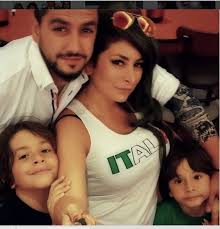 اجرى اتصالا هاتفيا فيها لتهنئتها بهذا الخبر الرائع و السعيد ، Ø£ÙˆÙ„ ØªØ¹Ù„ÙŠÙ‚ Ù„Ù€ Ø¯ÙŠÙ…Ø§ Ø¨ÙŠØ§Ø¹Ø© Ø¹Ù„Ù‰ Ø²ÙˆØ§Ø¬ Ø·Ù„ÙŠÙ‚Ù‡Ø§ ØªÙŠÙ… Ø­Ø³Ù† Ù…Ù† ÙˆÙØ§Ø¡ Ø§Ù„ÙƒÙŠÙ„Ø§Ù†ÙŠ Ù…Ø¬Ù„Ø© Ù‡ÙŠ