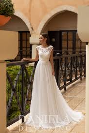 Maybe you would like to learn more about one of these? Hochzeitskleid Kleine Frau Waterstradt