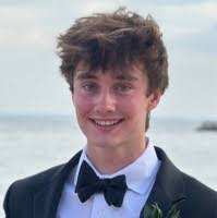 Karina Cavanna's Instagram, Twitter & Facebook