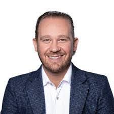 Andrea Grageda's Instagram, Twitter & Facebook