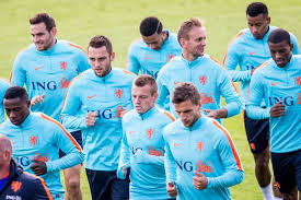 Osm video nederlands elftal opstelling a. Opstelling Luxemburg Nederland Wk Kwalificatie 13 11 2016