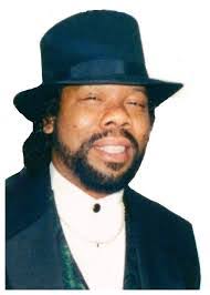 Pearl Wade's Instagram, Twitter & Facebook