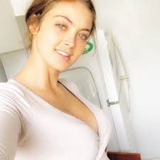 Miranda Schlomann (@monarchfield) • Facebook