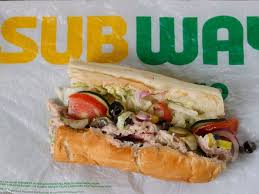 Two plaintiffs have sued subway for fraud, intentional misrepresentation, unjust enrichment, and other claims under federal and state laws. Tra9afypcsqtlm