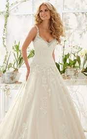 Mori Lee 2811 Size 12 Used Wedding Dress Front View On Model Ball Gowns Wedding Aline Wedding Dress Wedding Dresses
