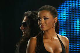 Aleksandra ola szwed (born august 8, 1990 in warsaw, poland) is a polish actress and singer of polish and nigerian ethnicity. Aleksandra Szwed