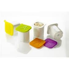 Petits Pots De Yaourt En Porcelaine Avec Couvercle En Silicone Les Artistes La Cuisine Plaisir Ustensile Cuisine Couvercle Pots De Yaourt