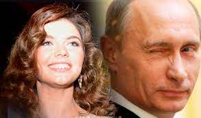 In 1985, before their departure for germany, vladimir and lyudmila putin welcomed their first daughter, maria. Une Jeune Femme Russe De 28 Ans Demande A Vladimir Poutine De L Epouser Rezo Nodwes