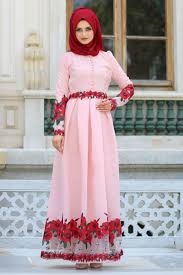 Ozel Gun Desenli Tesettur Elbise Modelleri Moda Tesettur Giyim Elbise Elbise Modelleri Cicekli Elbise