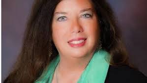 Bridget Pratt's Instagram, Twitter & Facebook